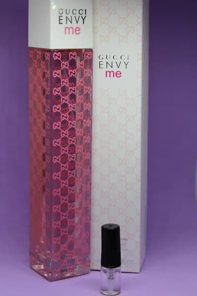 Gucci Наливная парфюмерия Туалетная вода Envy Me отливант 2 мл