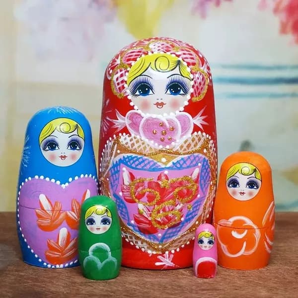 Матрёшка 5 в 1, деревянная, 11 см, Эскиз 15 Ягодки, Клубничка с божьей коровкой, Подарочная упаковка