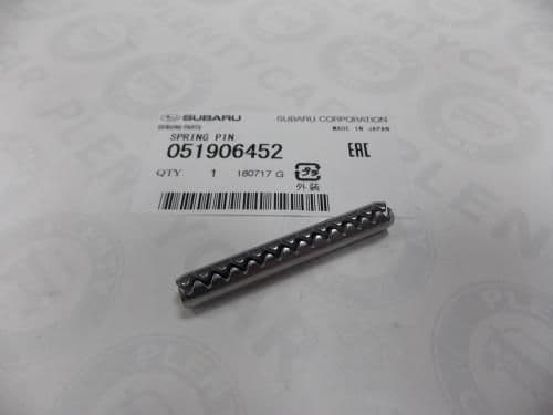 Штифт внутреннего шруса Subaru 051906452