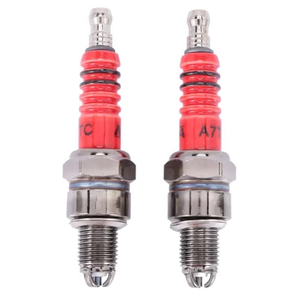 Пара гоночных свечей зажигания A7TC для двигателей 50cc/70cc/90cc/110cc/125cc/150cc, мопедов, квадроциклов и скутеров