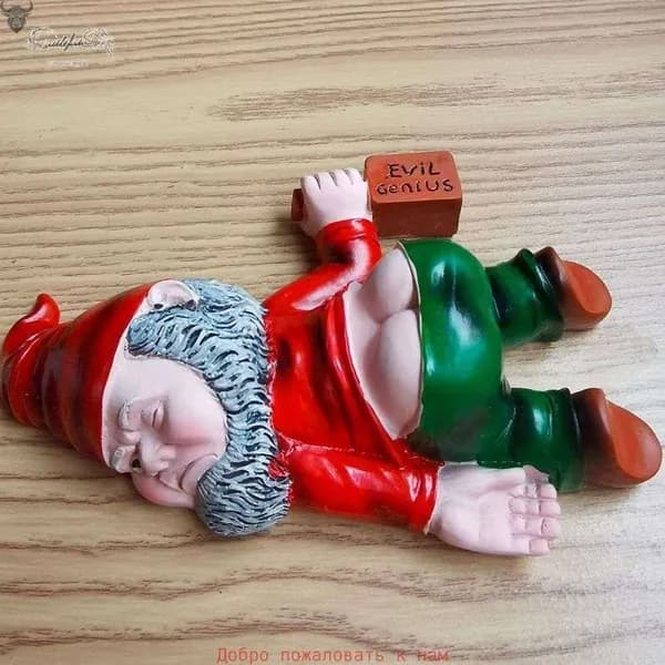 Фигурка садовая