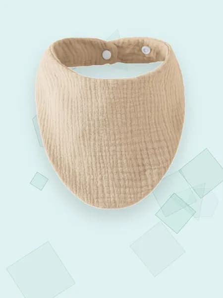 Нагрудник-косынка для кормления, A