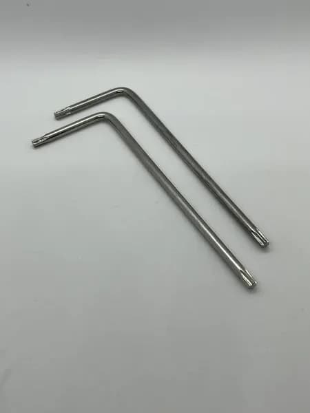Комплект из двух торцевых ключей TORX удлинённых T20