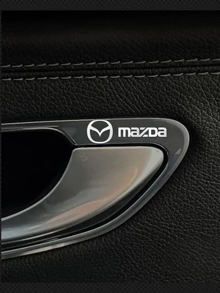 Автомобильная наклейка Mazda