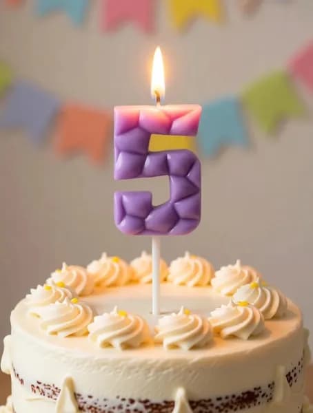 Свеча цифра 5, сиреневый лед, высота свечи 5см, для торта, День рождения