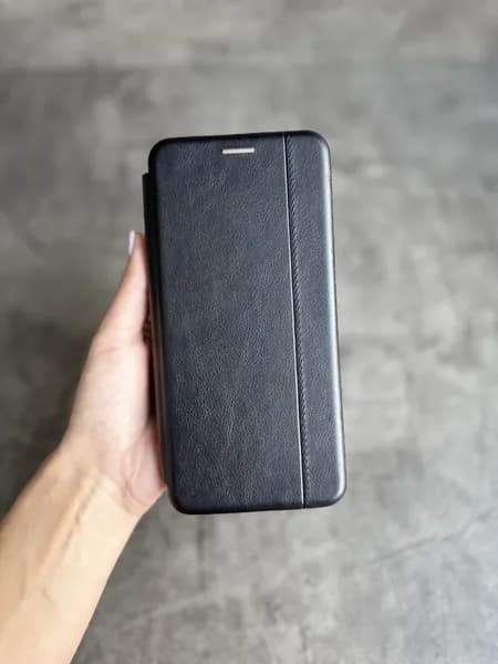 Чехол книжка на Infinix Note 40 с усиленным магнитом