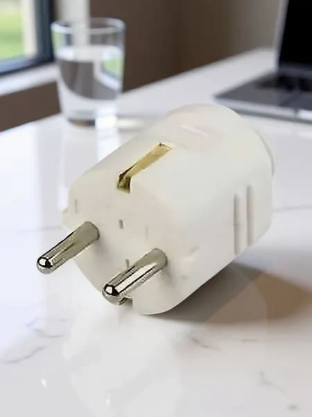 Вилка Schutzkontakt-Stecker 16А 250В 2шт