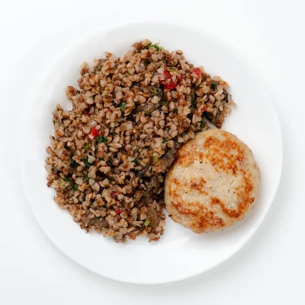 Котлета куриная с гарниром из гречки с грибами 250 г, Eattery