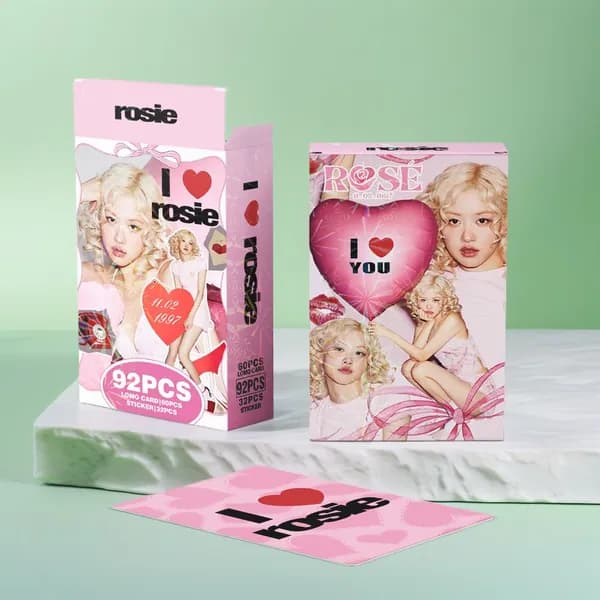 K-pop Blackpink участница ROSE: 60 фотокарточек и 32 мини-наклейки