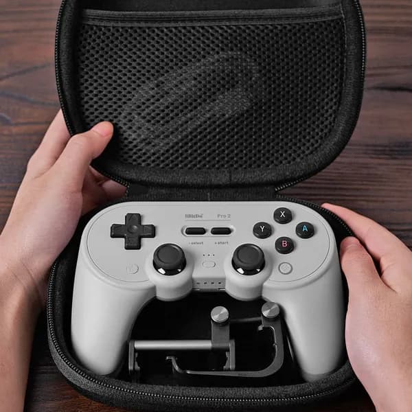 Чехол-переноска для геймпада 8Bitdo (PS5, PS4, Xbox Series X/S, Xbox One S)