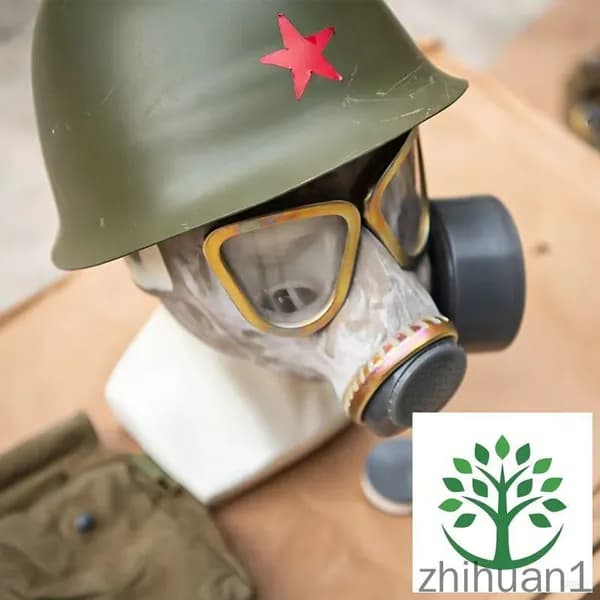 Советский ретро противогаз 69 типа винтажный