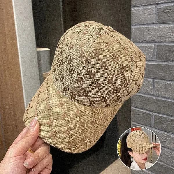 Бейсболка для рыбалки и охоты