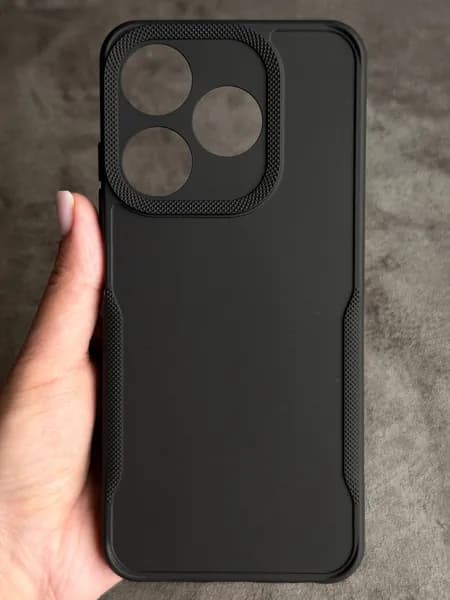 Чехол на Tecno Spark 10 / 10C матовый нескользящий силиконовый