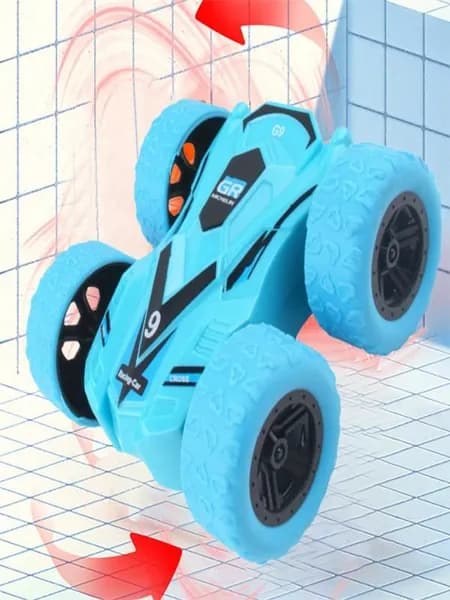 Двусторонний фрикционный игрушечный автомобиль-перевертыш, подходящий для мальчиков в возрасте от трех лет и старше