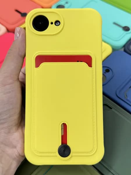 Чехол на iPhone 16 E желтый с карманом.