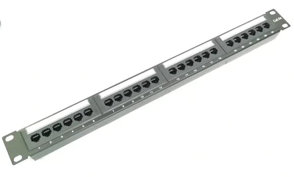 Патч-панель 19" (1U), 24 портов RJ-45, категория 5e, Dual IDC