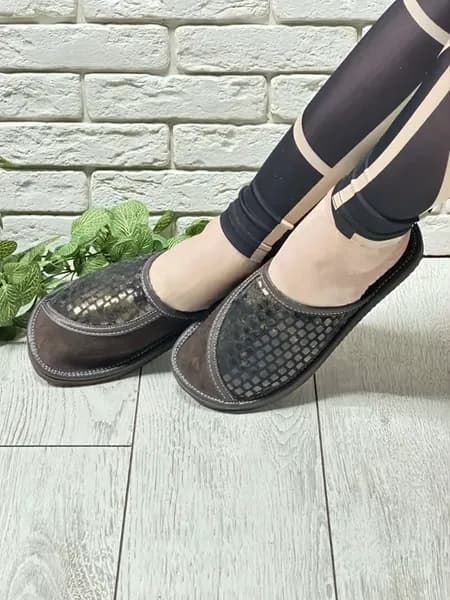 Тапочки домашние кожаные