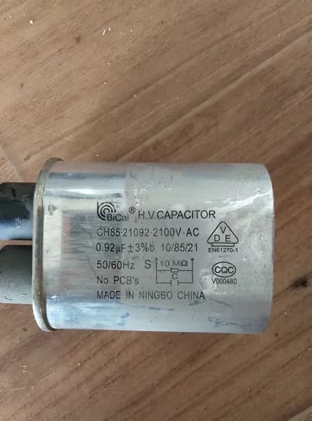 Конденсатор CH85-21092 2100V СВЧ