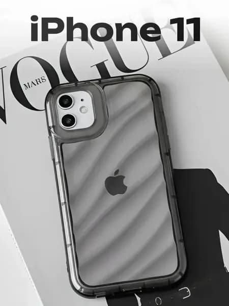 Чехол на iPhone 11