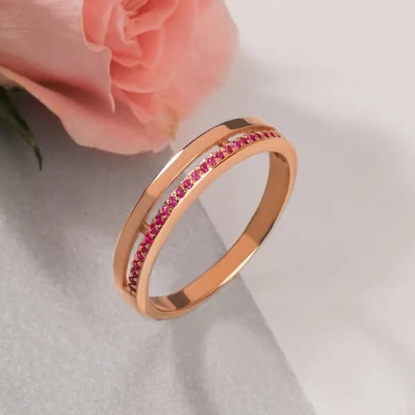 Кольцо женское серебряное 925 пробы с фианитами Дорожка
