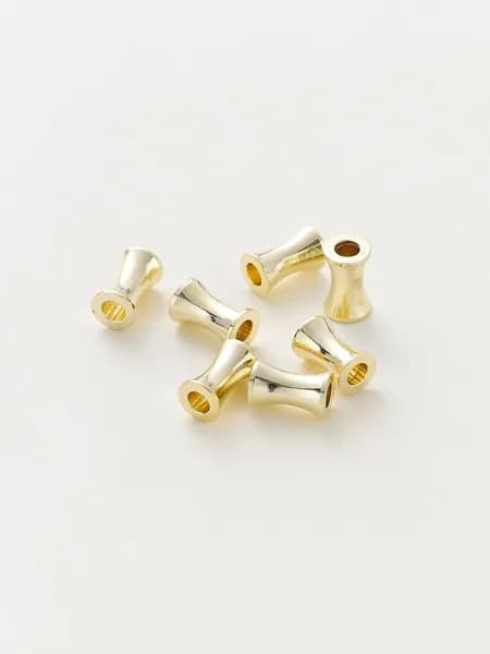 Бусины цилиндрические проставочные, размер 3*5 мм, цвет золота 14k, 20 штук. Для рукоделия, браслетов и бижутерии.