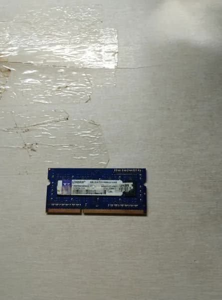 Оперативная память Оперативная память 2GB 1Rx8 PC3-10600S-9-10-B10 DDR3, 1 x 2 ГБ (2GB 1Rx8 PC3-10600S-9-10-B10)