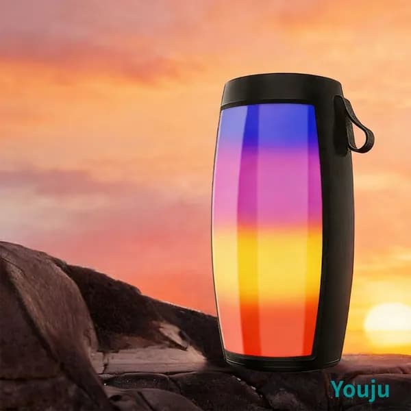 Портативная Bluetooth-колонка с RGB-подсветкой, мощным басом и функцией TWS