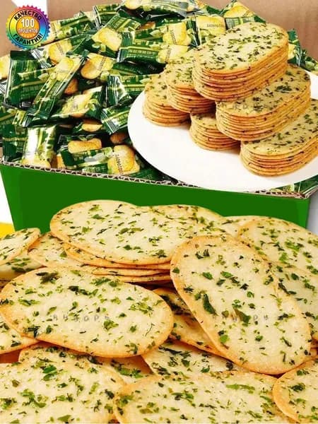 Рисовые печенья с морской капустой