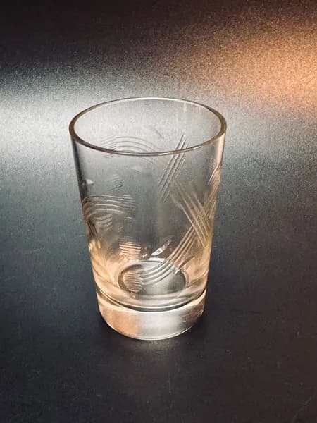 Рюмка с цветочным декором, стекло, СССР, 1970-1990 гг.