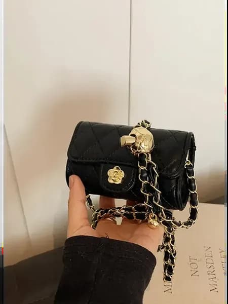 Сумочка маленькая в стиле Chanel