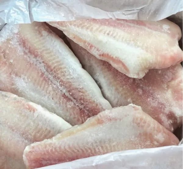 Свежемороженое филе 2 кг. пангасиуса розовое мясо, без шкуры, без костей