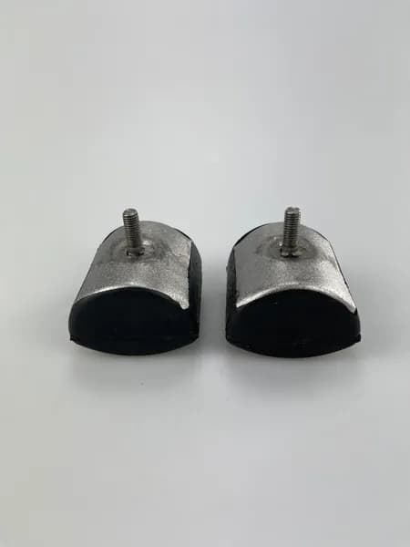 Подушка (отбойник) задней рессоры для 3302, 2705, 3307, 3221, 53, 52, резина 2 шт.