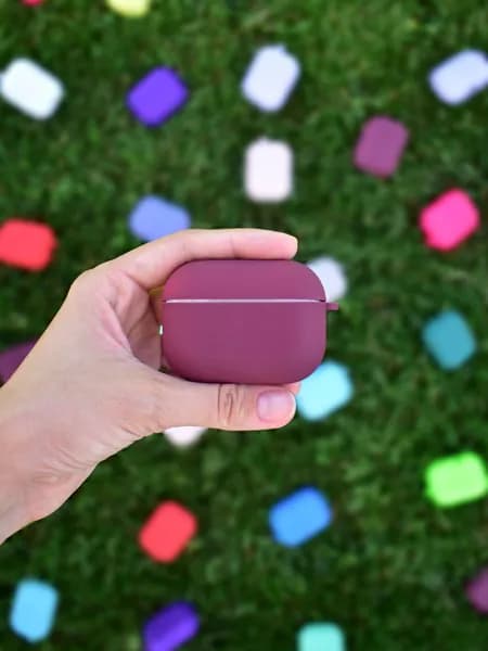 Чехол SoftTouch на Airpods Pro 2 с карабином Бордовый