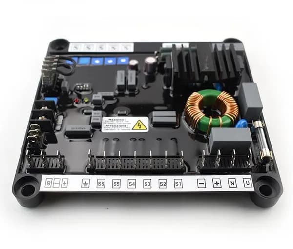 M40FA640A AVR Регулятор напряжения