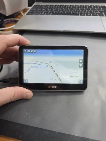 Навигатор Mystery MNS-470MP. Товар уцененный