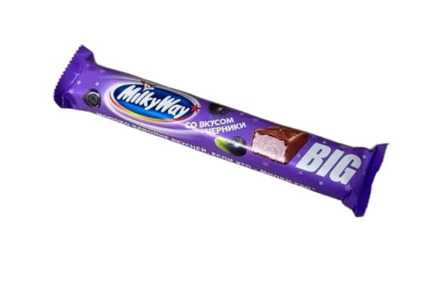 Шоколадный батончик Milky Way Big со вкусом черники,1 шт. 90 г.