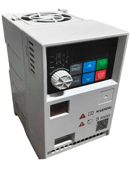 Промышленный частотный преобразователь B100-BT2,2KW с защитой двигателя и энергосбережением