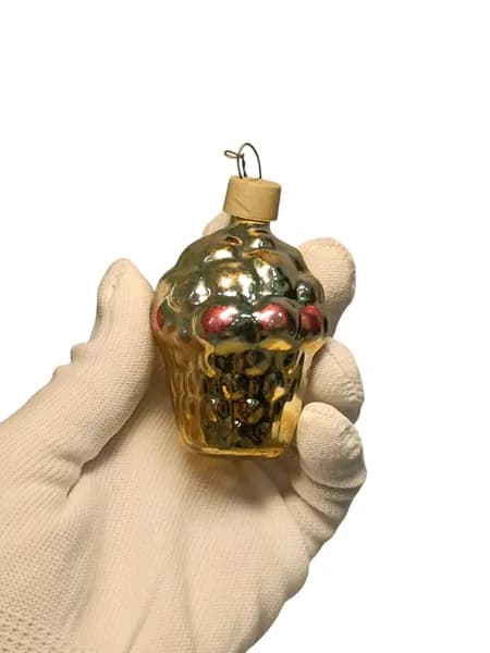 Советская винтажная елочная игрушка, Кекс с глазурью и ягодами. Сделано в СССР.