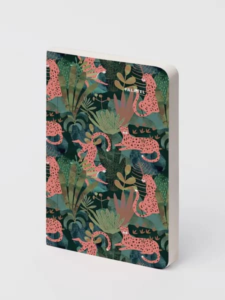 Блокнот в точку Falafel Into the wild A6, 128 страниц, белая бумага плотностью 120 г/м2