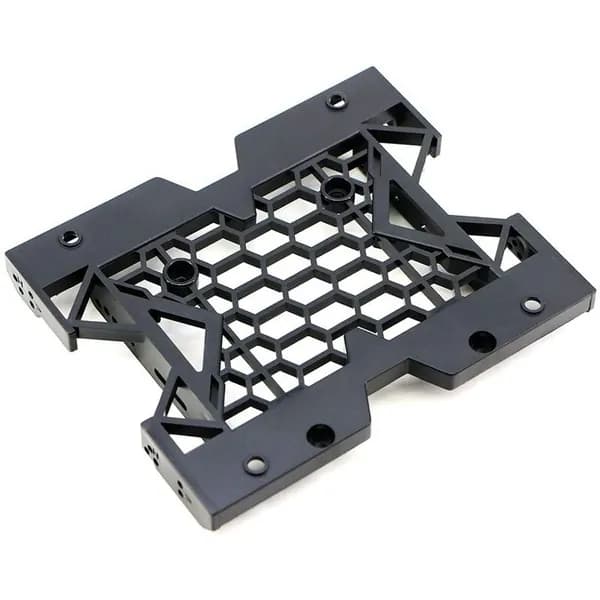 Крепление для 5.25" привода в 3.5"/2.5 отсек, держатель HDD/SSD, место для вентилятора 120 мм.