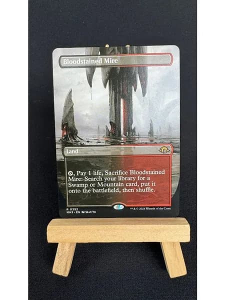 Коллекционная карта Magic: The Gathering (MTG) 1 штука с прозрачным протектором для защиты. Идеально для коллекционеров и игроков.