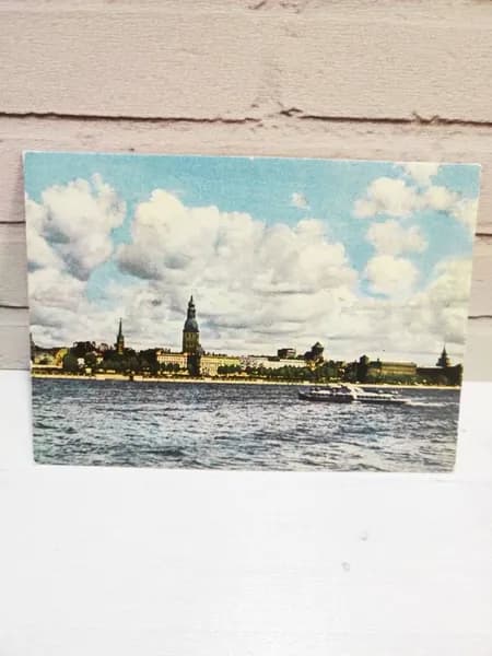Винтажная открытка Латвийская ССР Рига Вид на Комсомольскую набережную, фото Д. Гедзюн, 70-е года