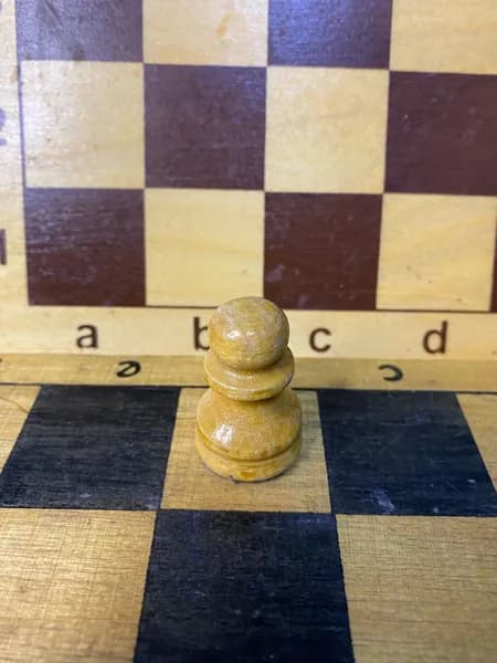 Шахматная фигура белая пешка, дерево, 3,5 см, шахматы