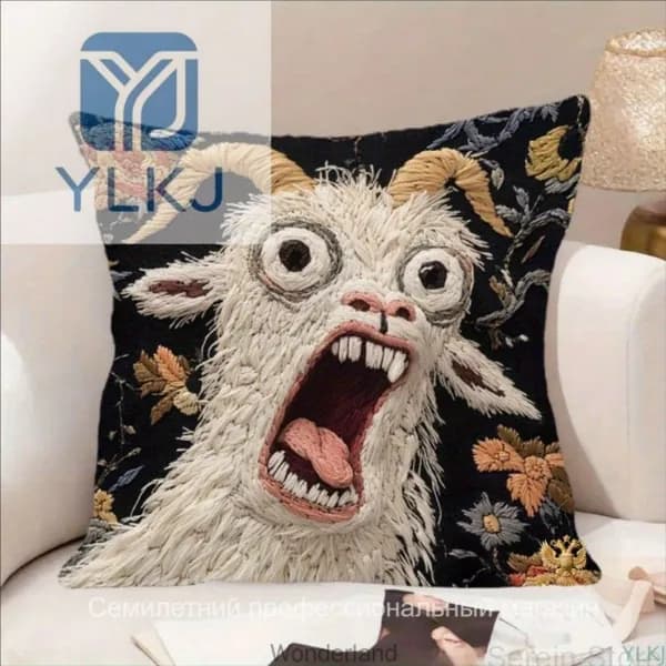 Наволочка 45x45 см 1 шт велюр искусственный, черный 3d-эффект