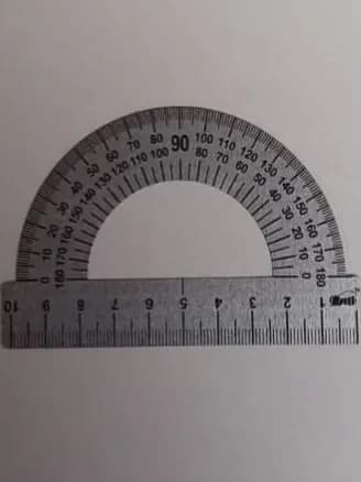 Транспортир металлический с линейкой,10см. 180 градусов