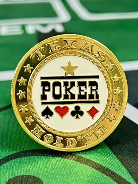 Хранитель для карт POKER