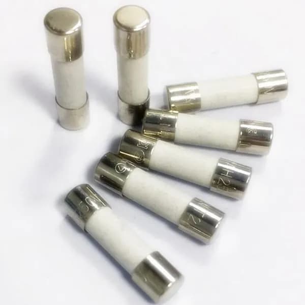 Керамический предохранитель,10A,6X30mm,10 шт