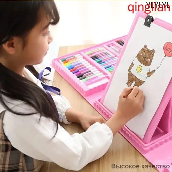 Эксклюзивный набор для творчества 208 предметов с двухсторонним мольбертом укомплектован в детский чемодан для девочек