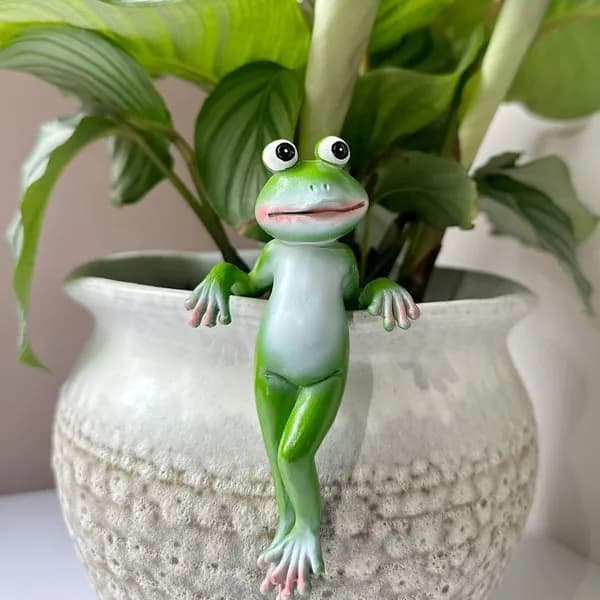 Фигурка садовая