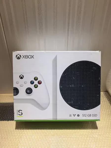 Качественный Xbox Series S приставка 99Статус